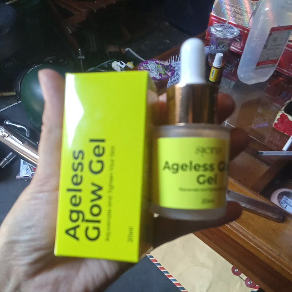 AGELESS GLOW GEL