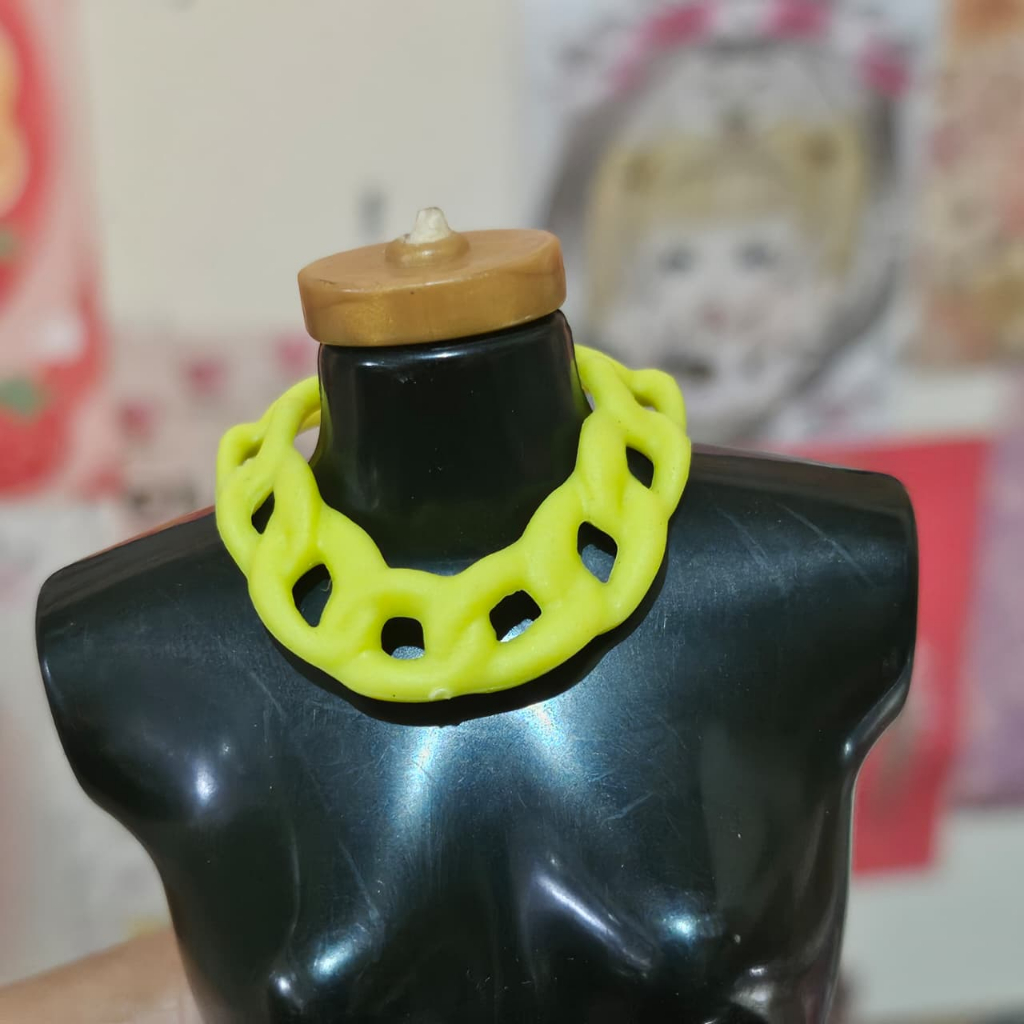 Aksesoris Boneka Barbie Kalung Chain Kuning