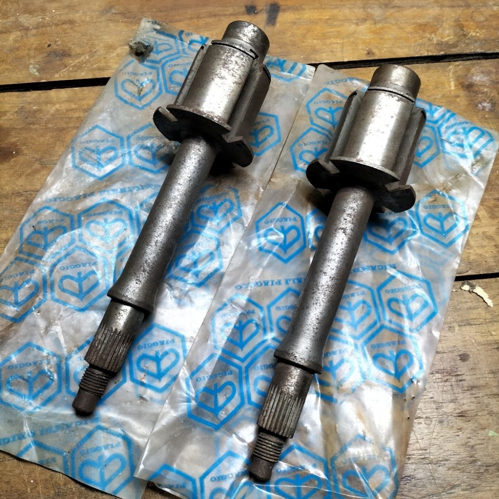 AS RODA BELAKANG VESPA SUPER SPRINT BAJAJ AS RODA VESPA AS KECIL