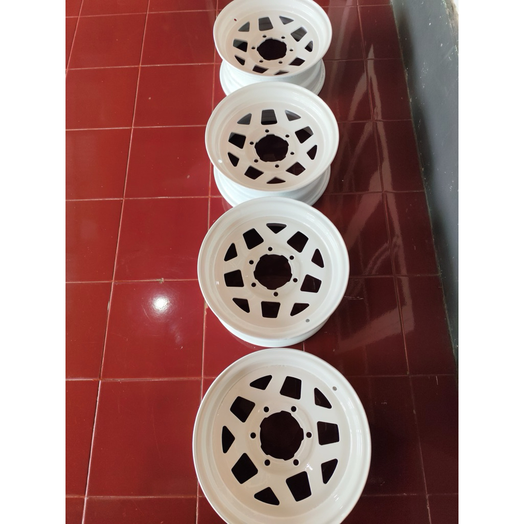 velg kaleng r15 pcd 6x139.7