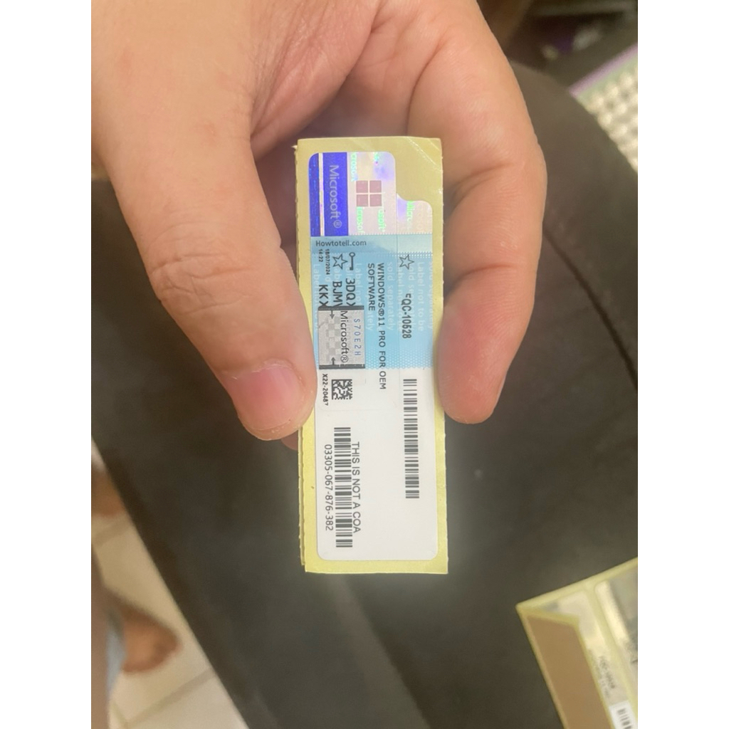 Sticker stiker Microsoft  Windows 11 pro biru ori