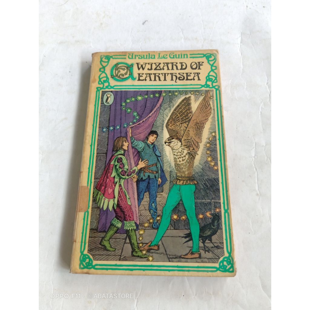 NOVEL INGGRIS A WIZARD OF EARTHSEA URSULA K LE GUIN
