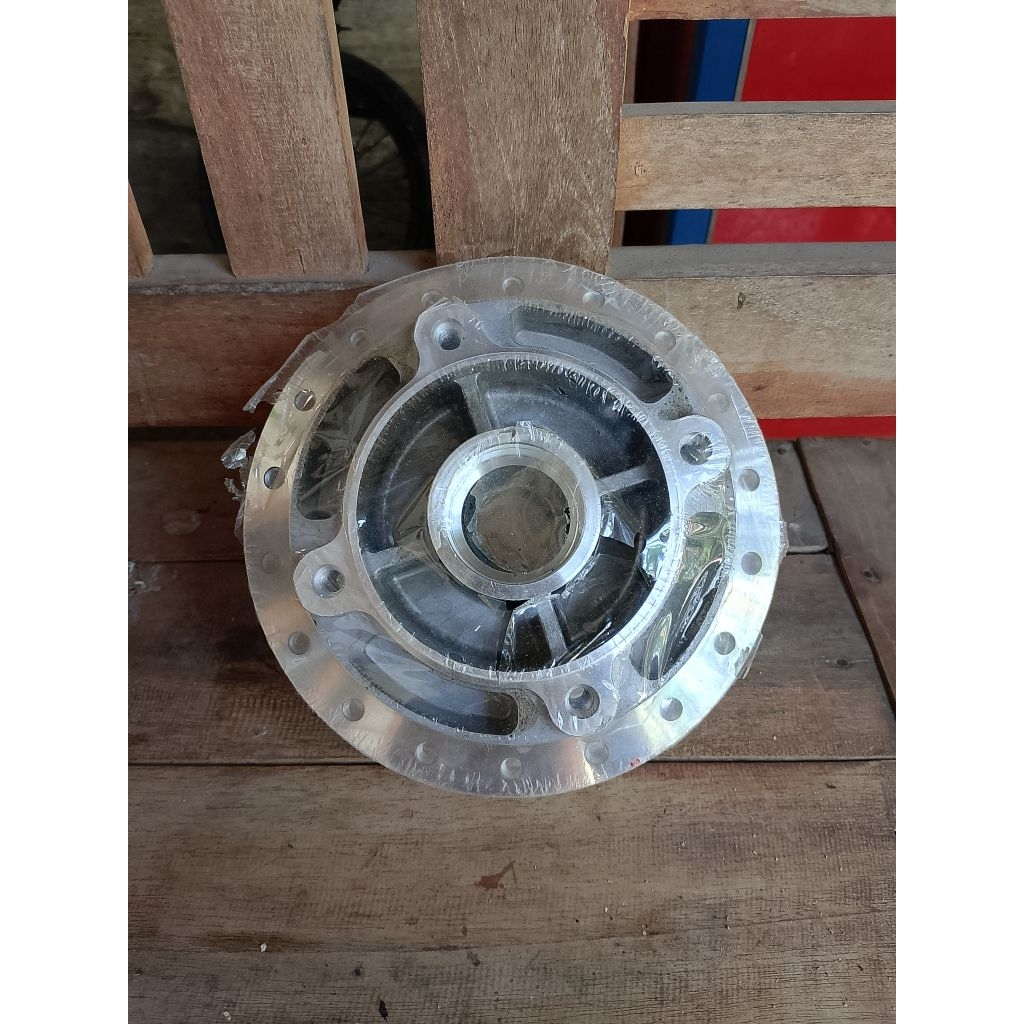 tromol belakang ninja r