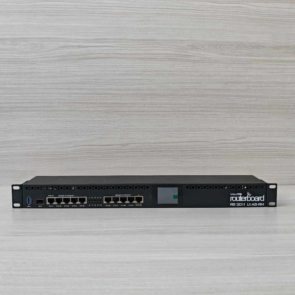 Mikrotik RB3011UiAS Mikrotik RouterBoard RB3011UiAS-RM