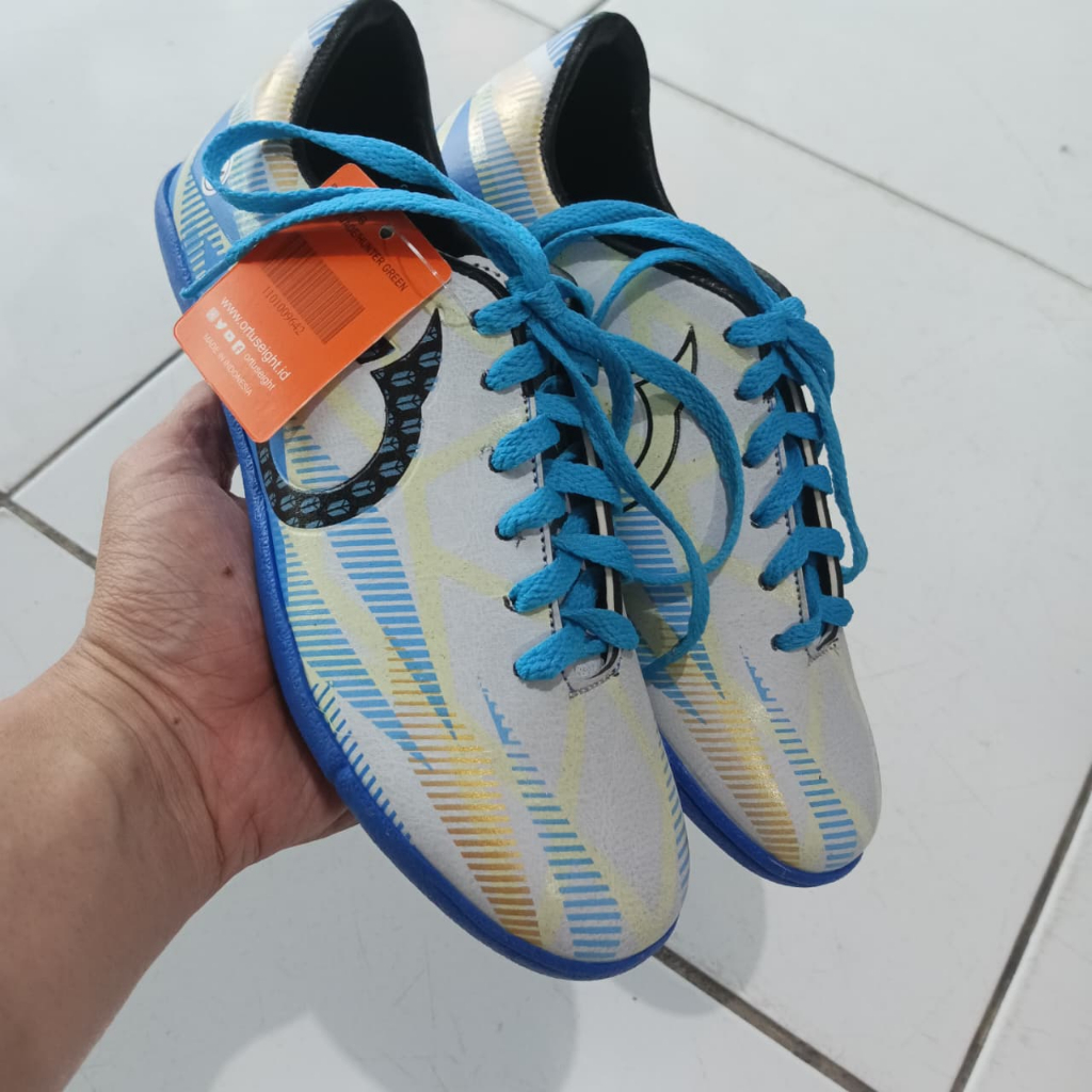 SEPATU FUTSAL ANAK SEPATU PUTSAL ORTUSEIGHT SOL KARET BERDECIT SOL TEBAL