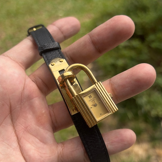 Jam Tangan Wanita Vintage Hermes Kelly Padlock Watch Gold Plated