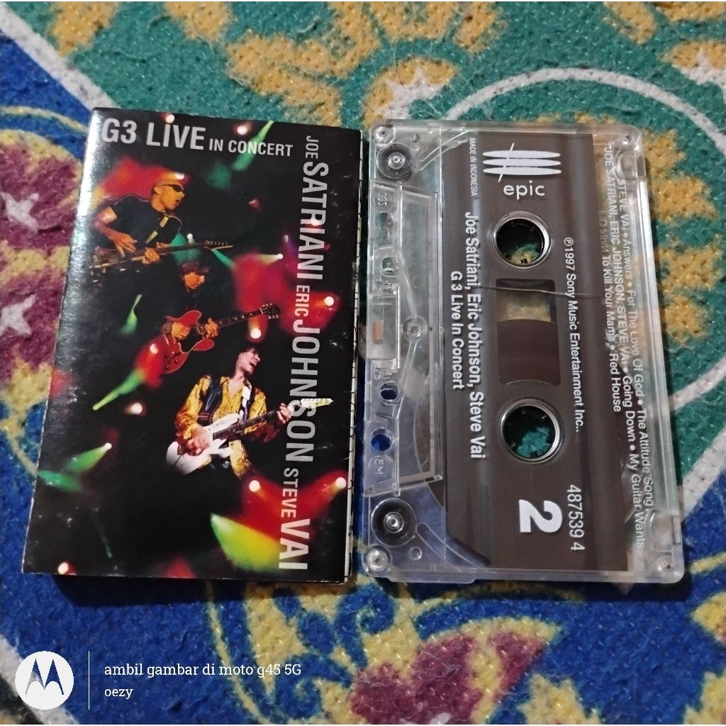 Kaset pita G3 (Satriani Eric Vai) - live