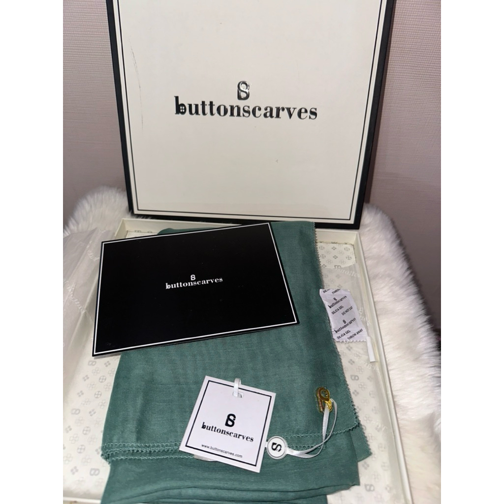 Buttonscarves Hijab New original 100%