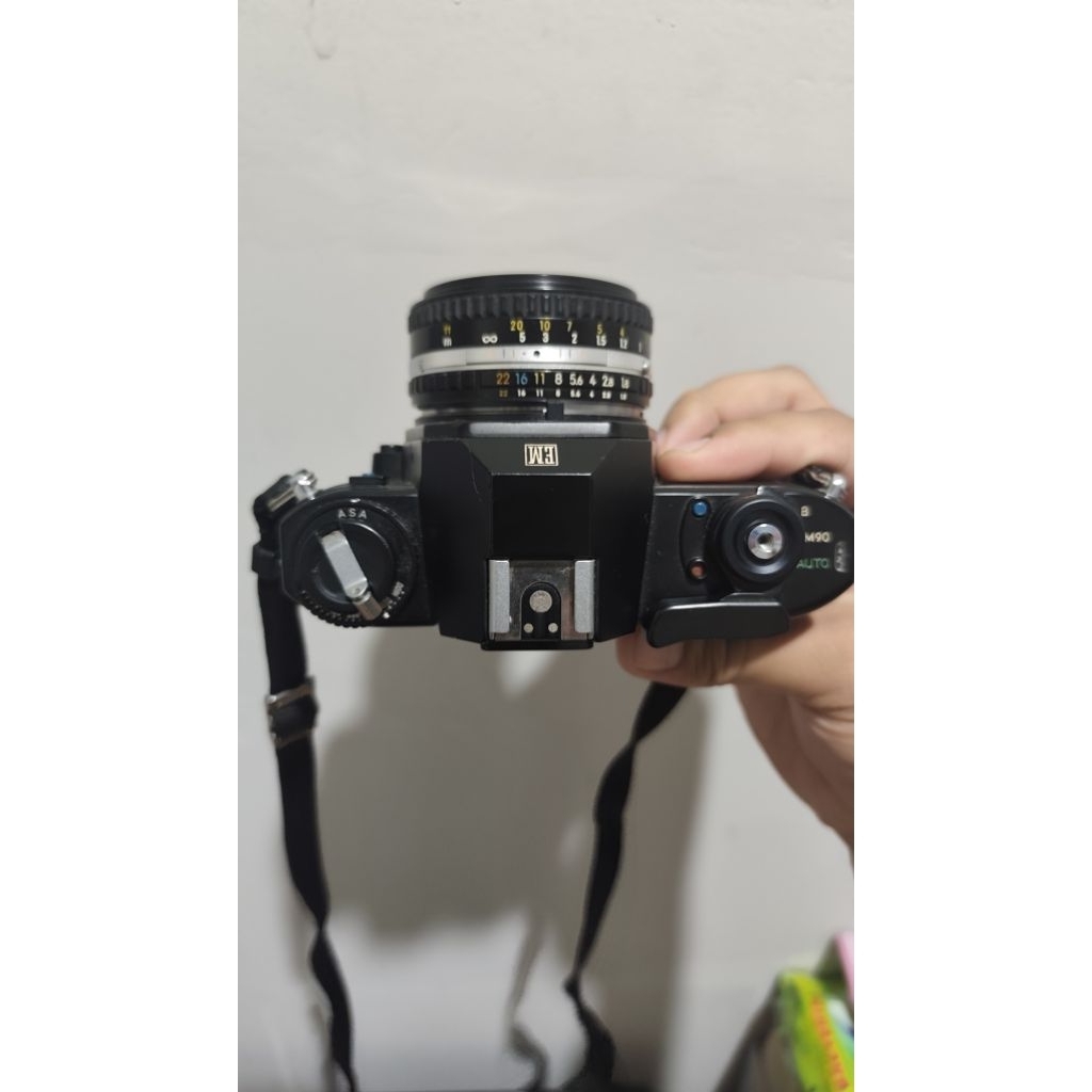 Kamera Analog Nikon EM
