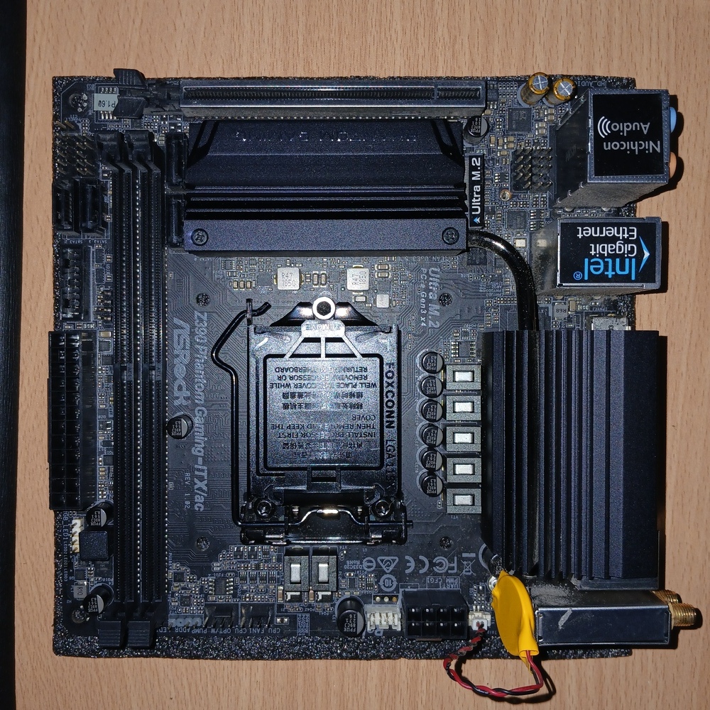 ASRock Z390 ITX - PHANTOM GAMING-ITX/AC LGA 1151 Mobo Motherboard