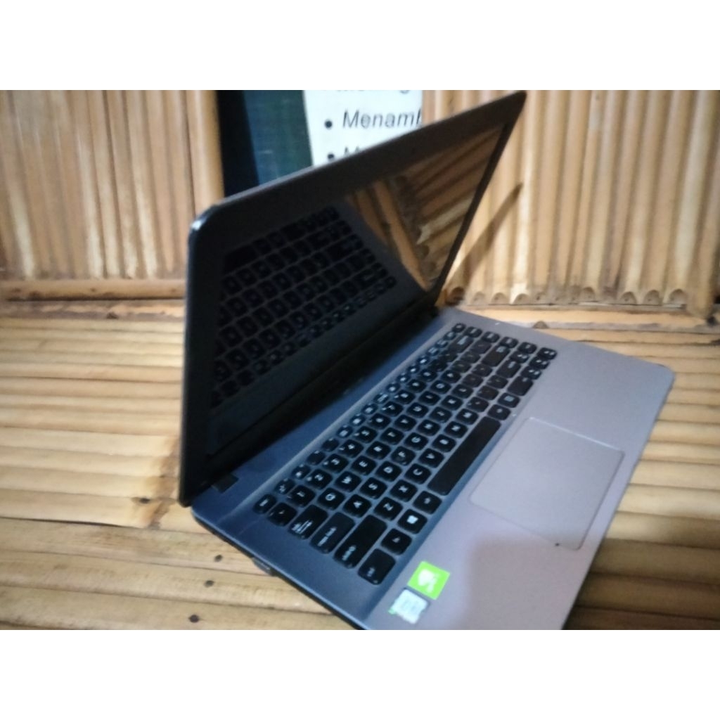 Laptop Asus x441UBR/core i3 gen7 ram8gb/SSD 256+HDD 500gb