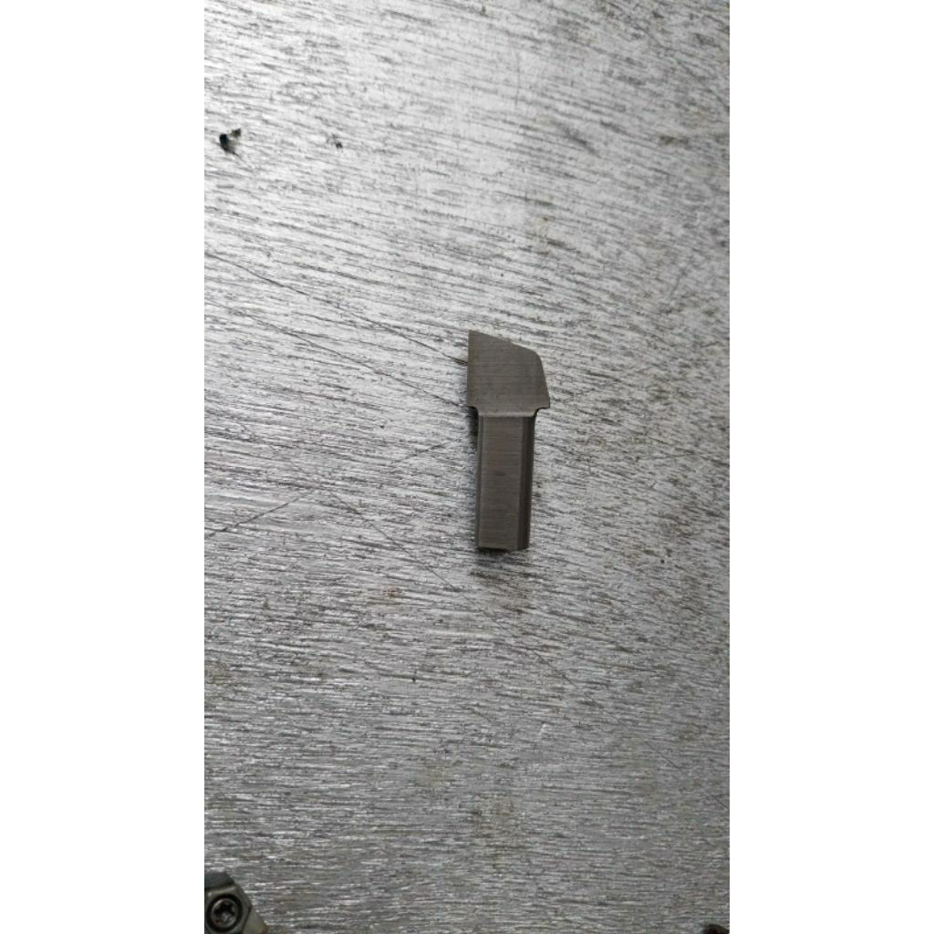 pisau 2 sudut, pisau kampak, pisau klep