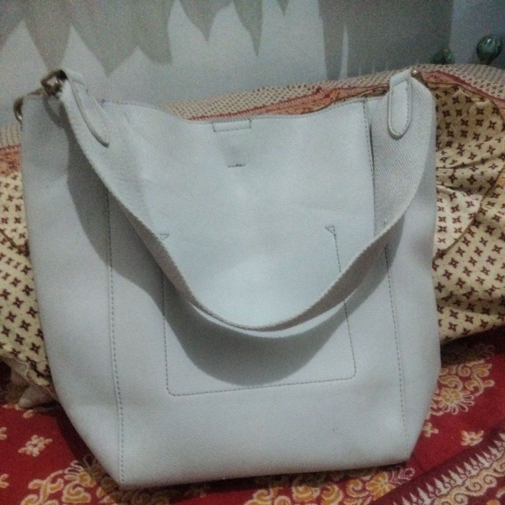 preloved Tote shoopen