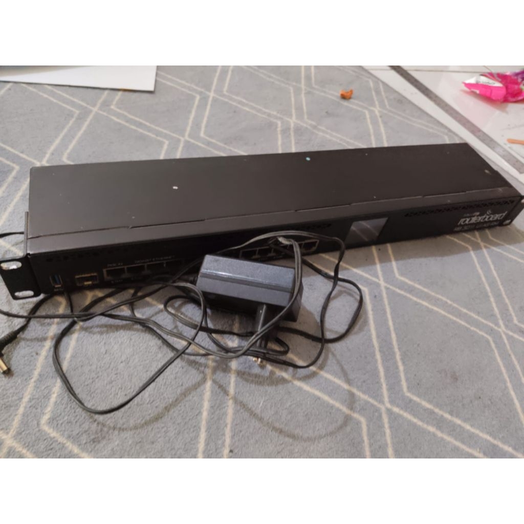 Mikrotik RB 3011 UiAS-RM Bekas, Normal Port aman semua
