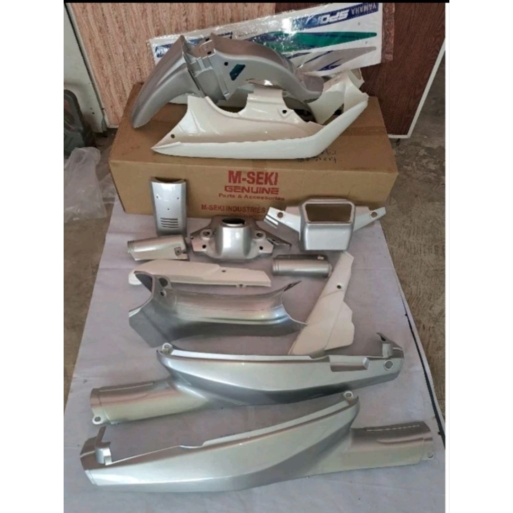 KOVER BODI SET YAMAHA ALFA (SILVER)