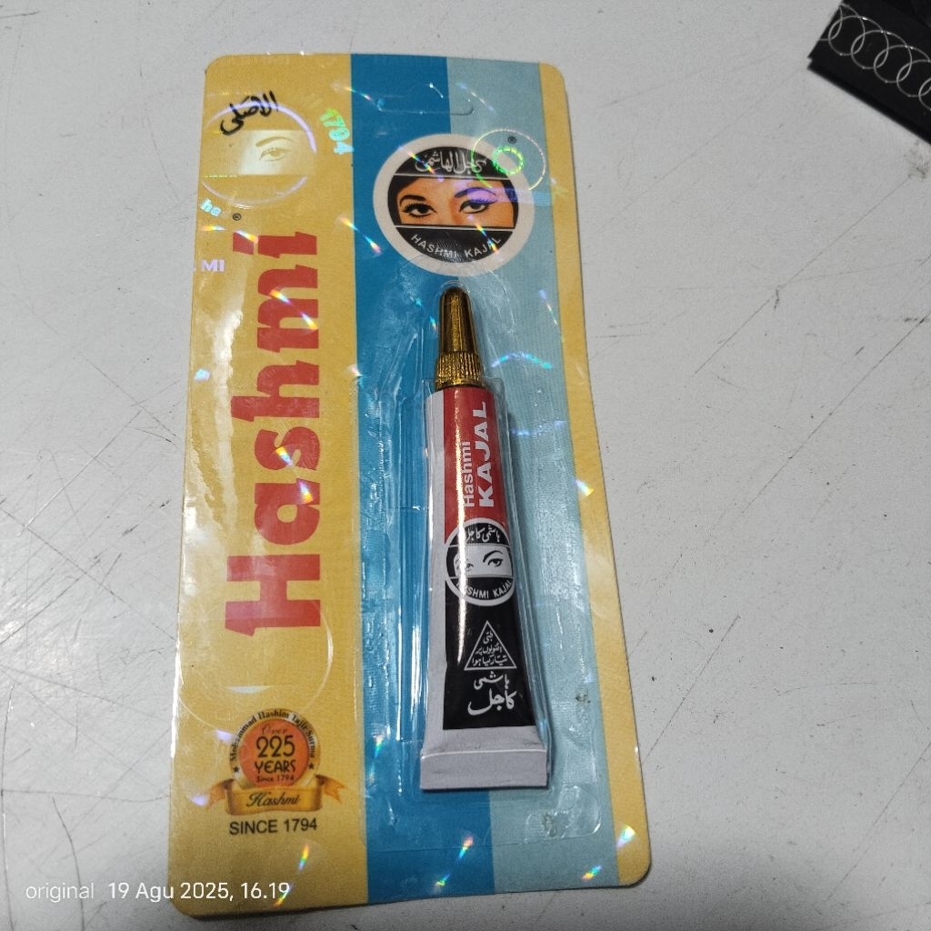 Celak Kajal Hasmi Original