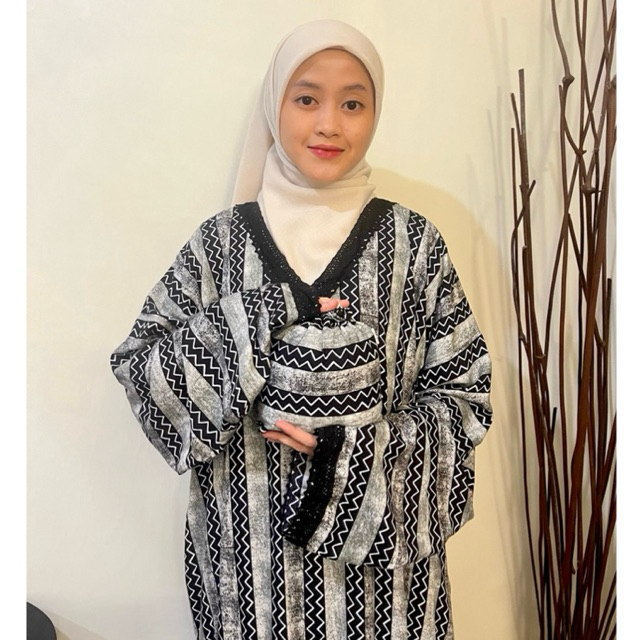 MUKENA ABAYA TURKEY MOTIF HITAM RAYON L-XXL