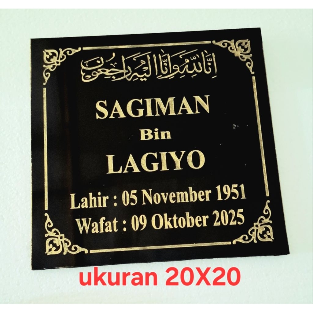 NAMA NISAN KUBURAN GRANIT 20X20