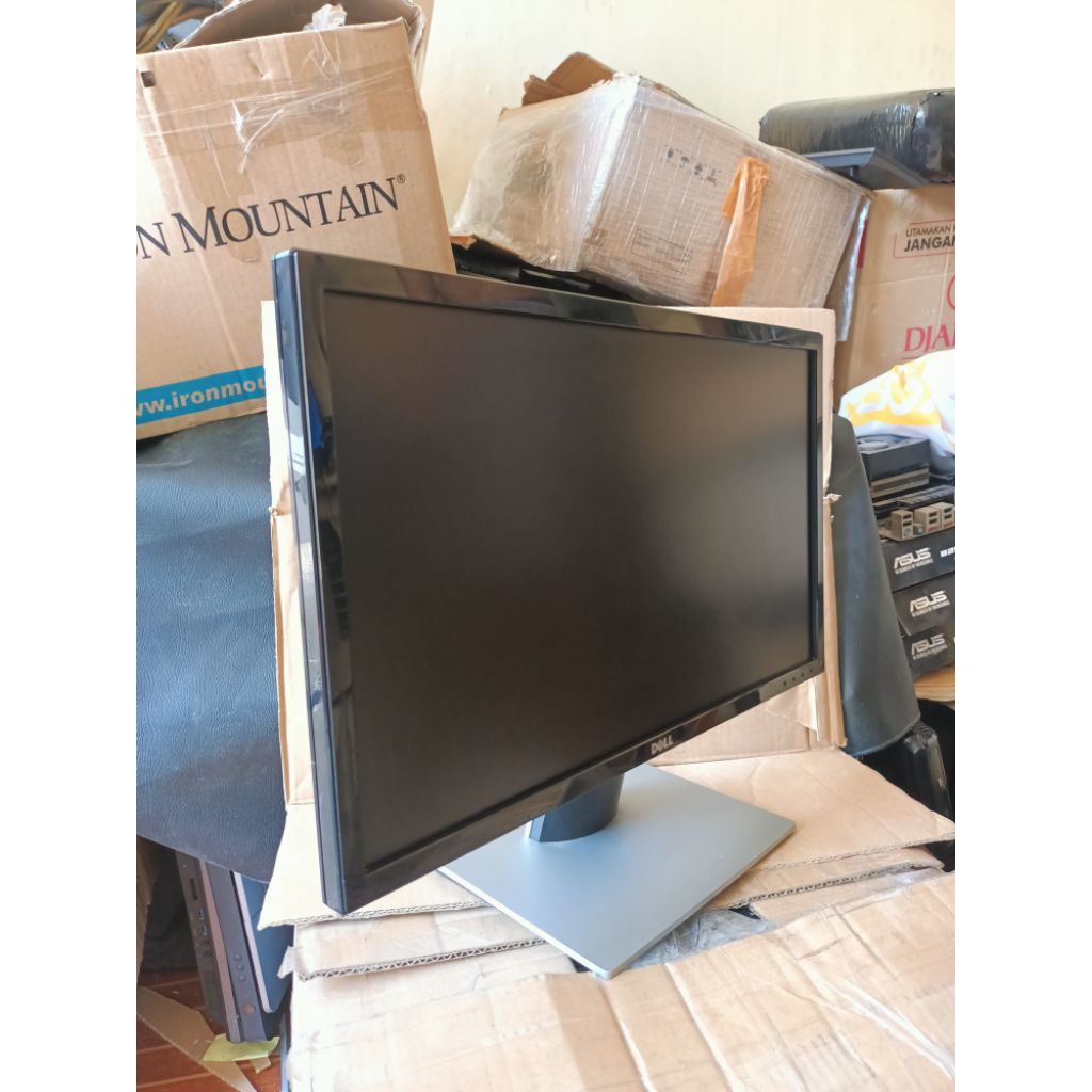 Monitor Dell SE2417HG LED 24Inchi Full HD Second Normal HDMI