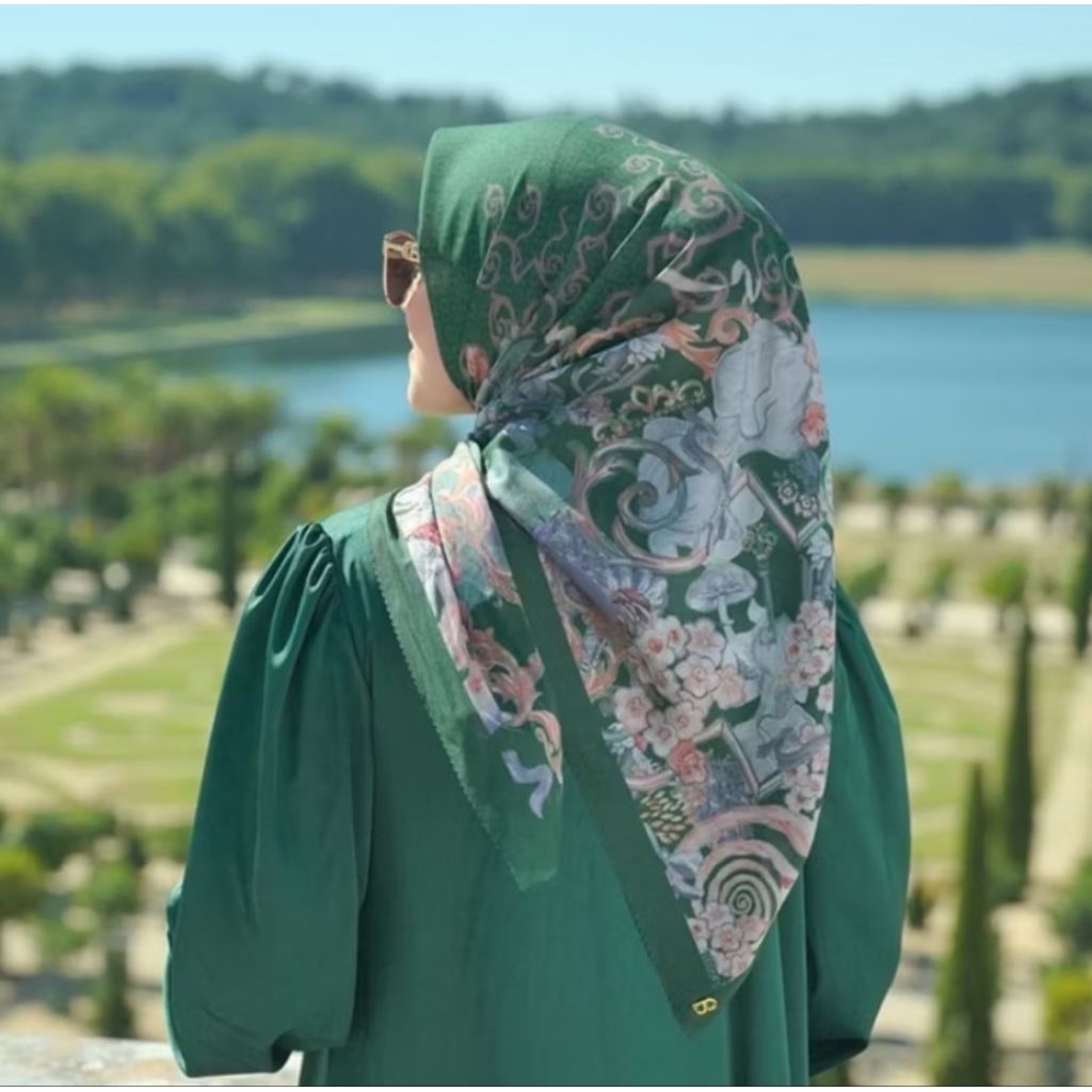 Buttonscarves The Wonderland Voile Square - Garden