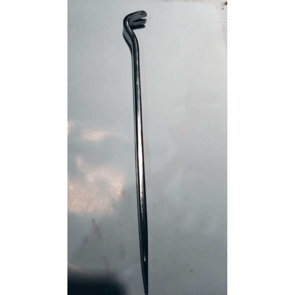 linggis besi baja pencabut paku