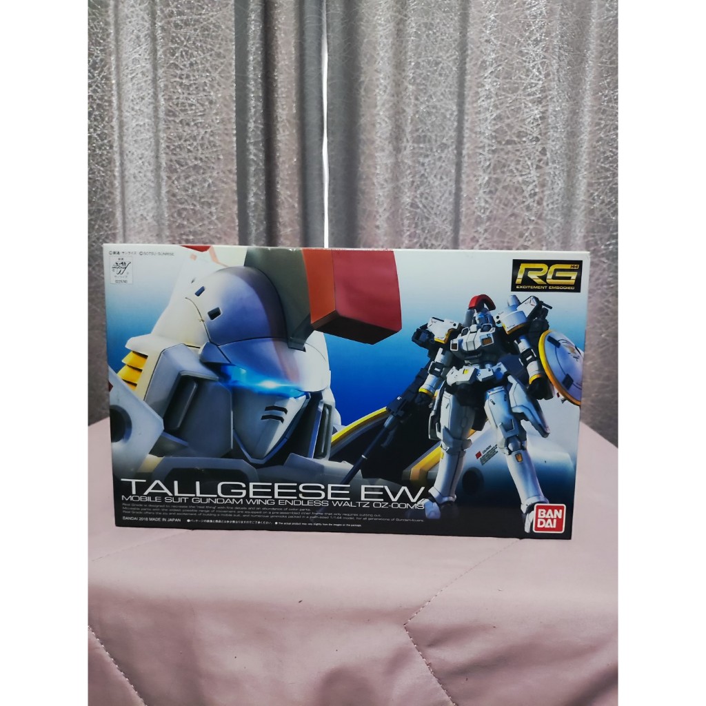 1/144 RG-28 Tallgeese EW Gundam Bandai