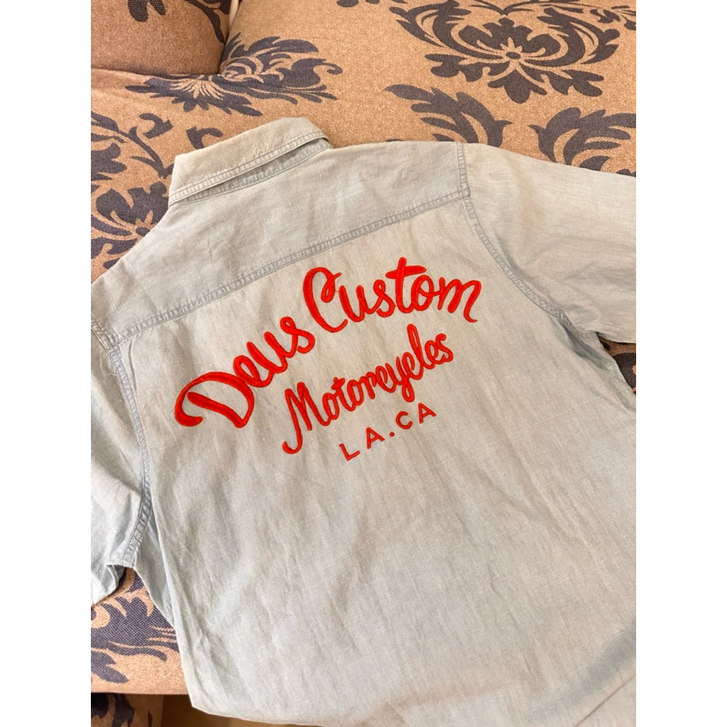 Kemeja Denim Deus ex Machina