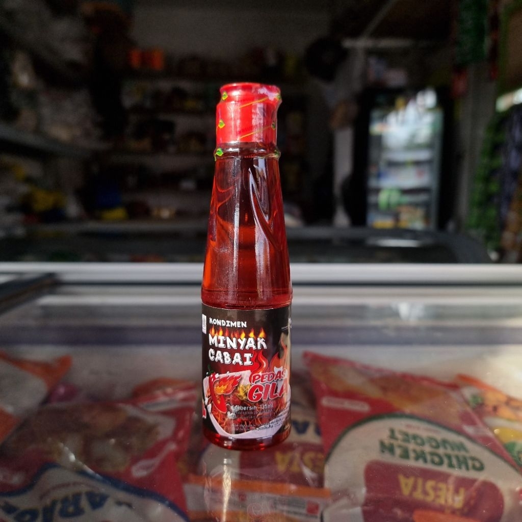 Kondimen Minyak Cabai Chili Oil Minyak Cabe 135ml