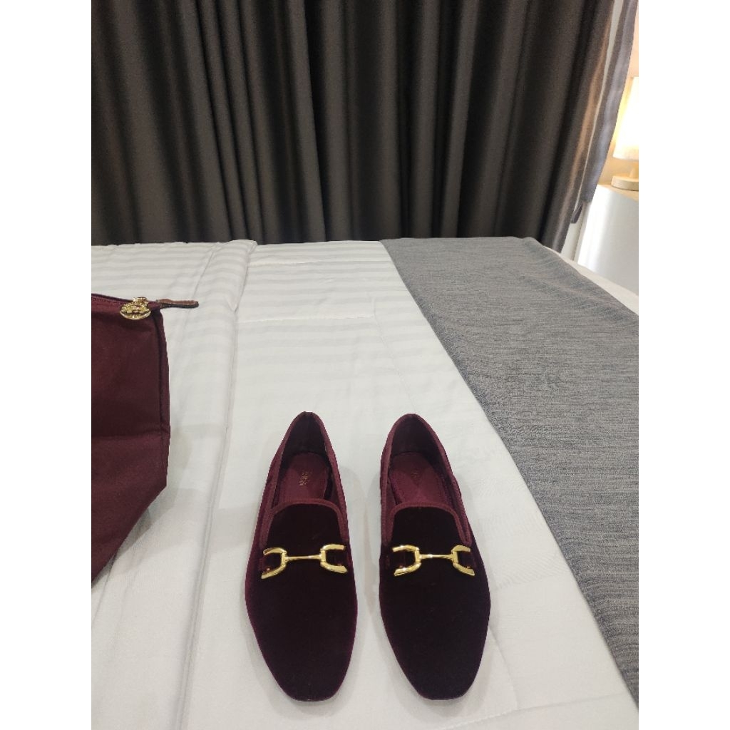 sepatu zara original