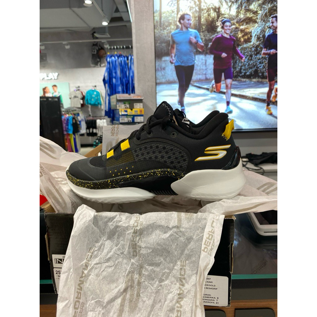 SEPATU BASKETBALL SKX RESAGRIP BY SKECH MEN