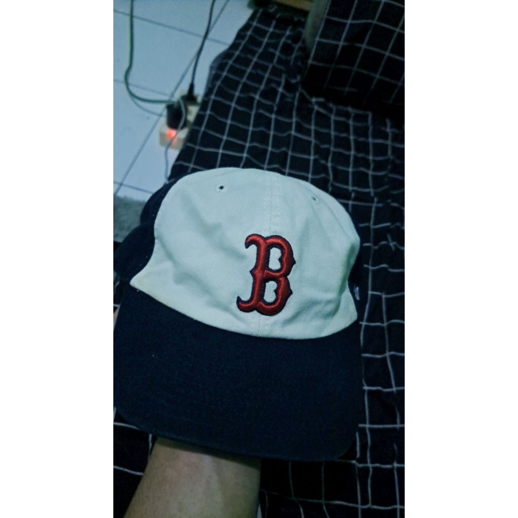 topi mlb ori second