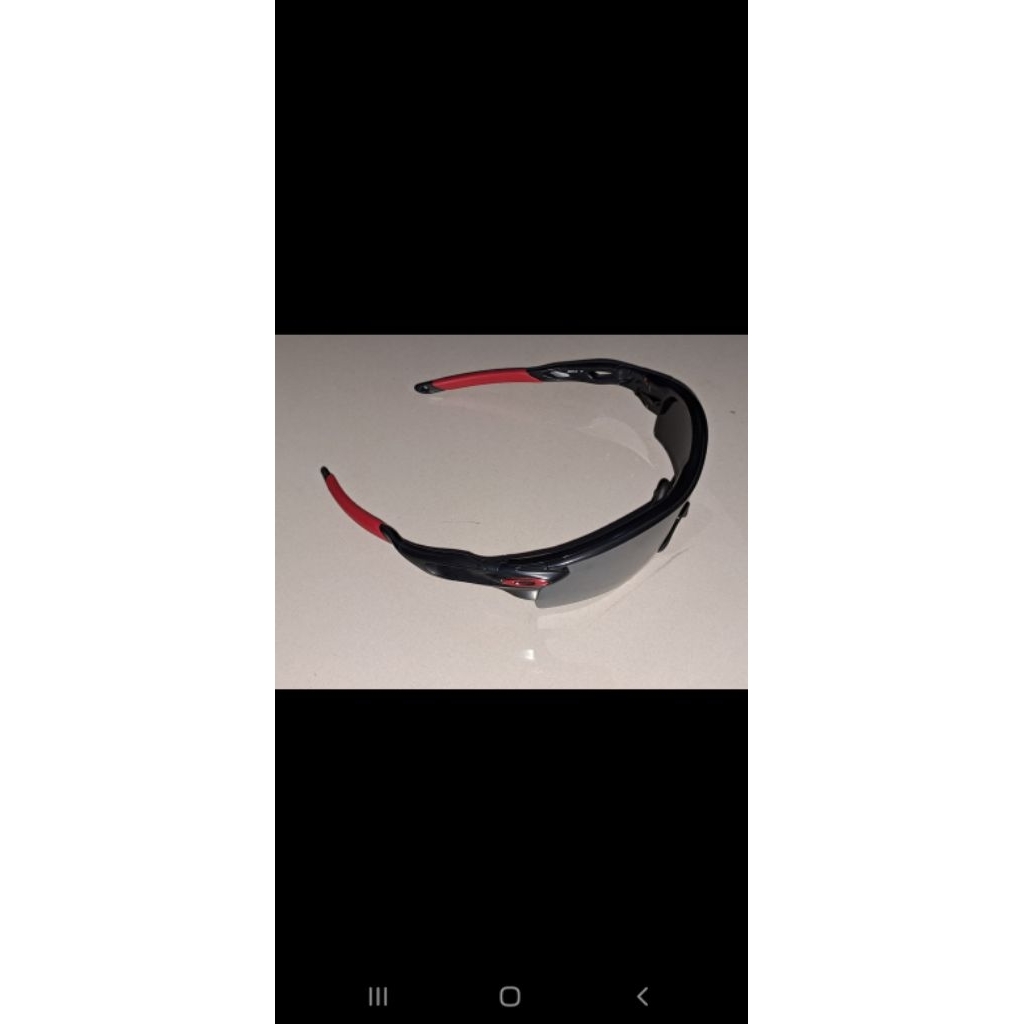 Kacamata Radarlock Oakley (Original)