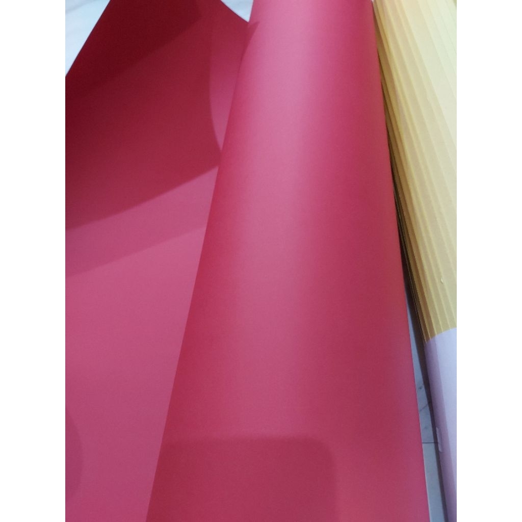 Kertas Manila Merah Tua 61 x 86 160Gr Tebal/Karton Manila/Kertas Karton/Kertas Prakarya/Kertas Madin