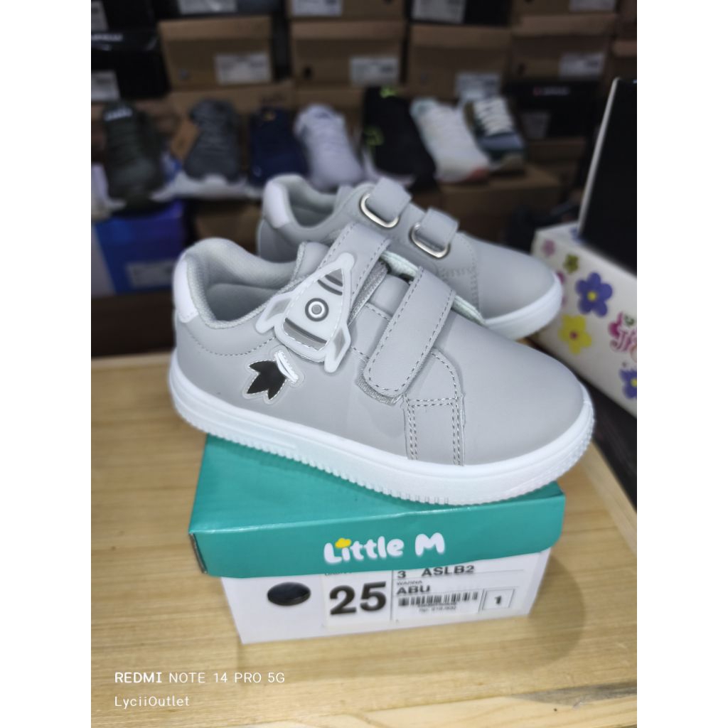 Sepatu Little M baby balita LED