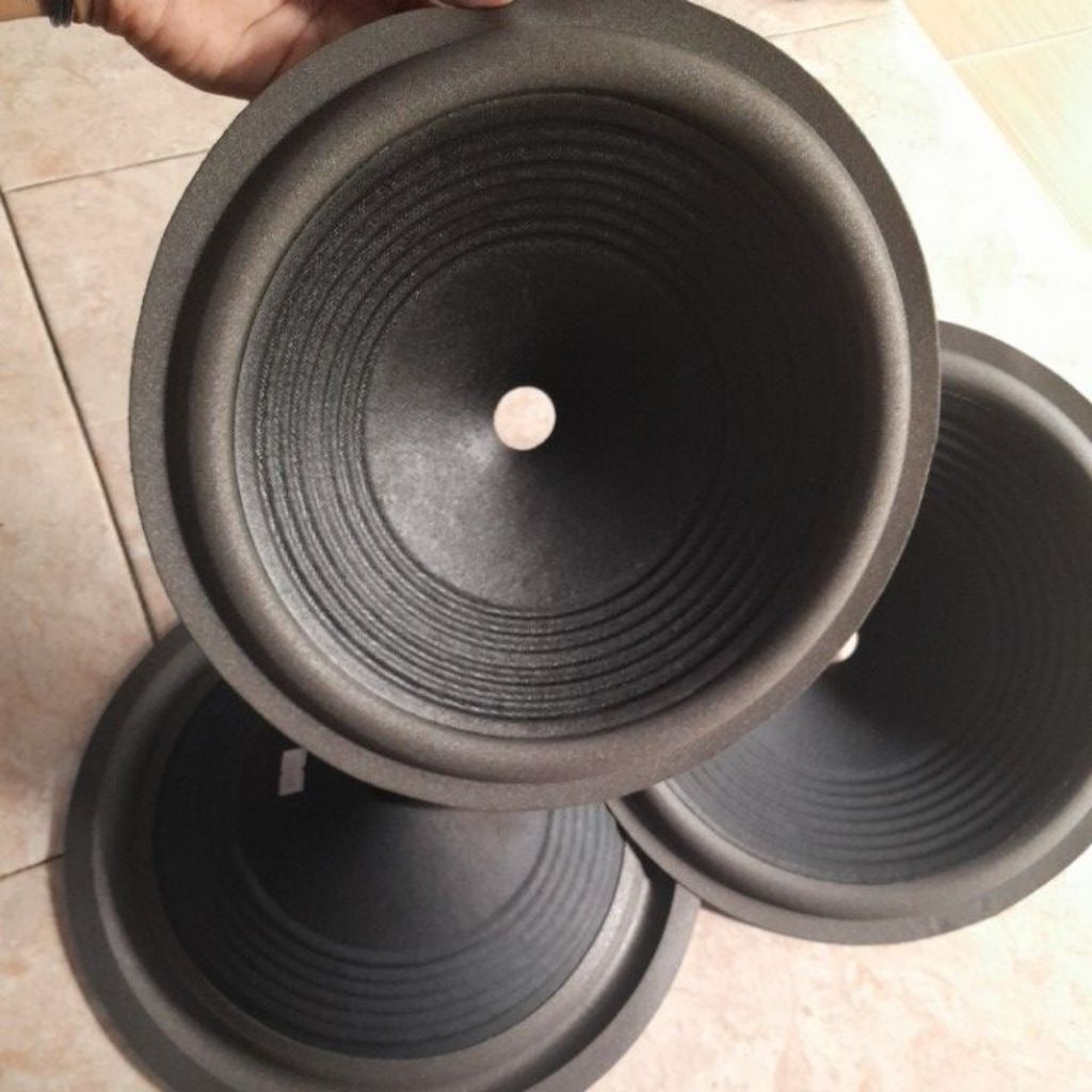 DAUN SPEAKER WOFER 12 IN LOBANG KECIL 25MM
