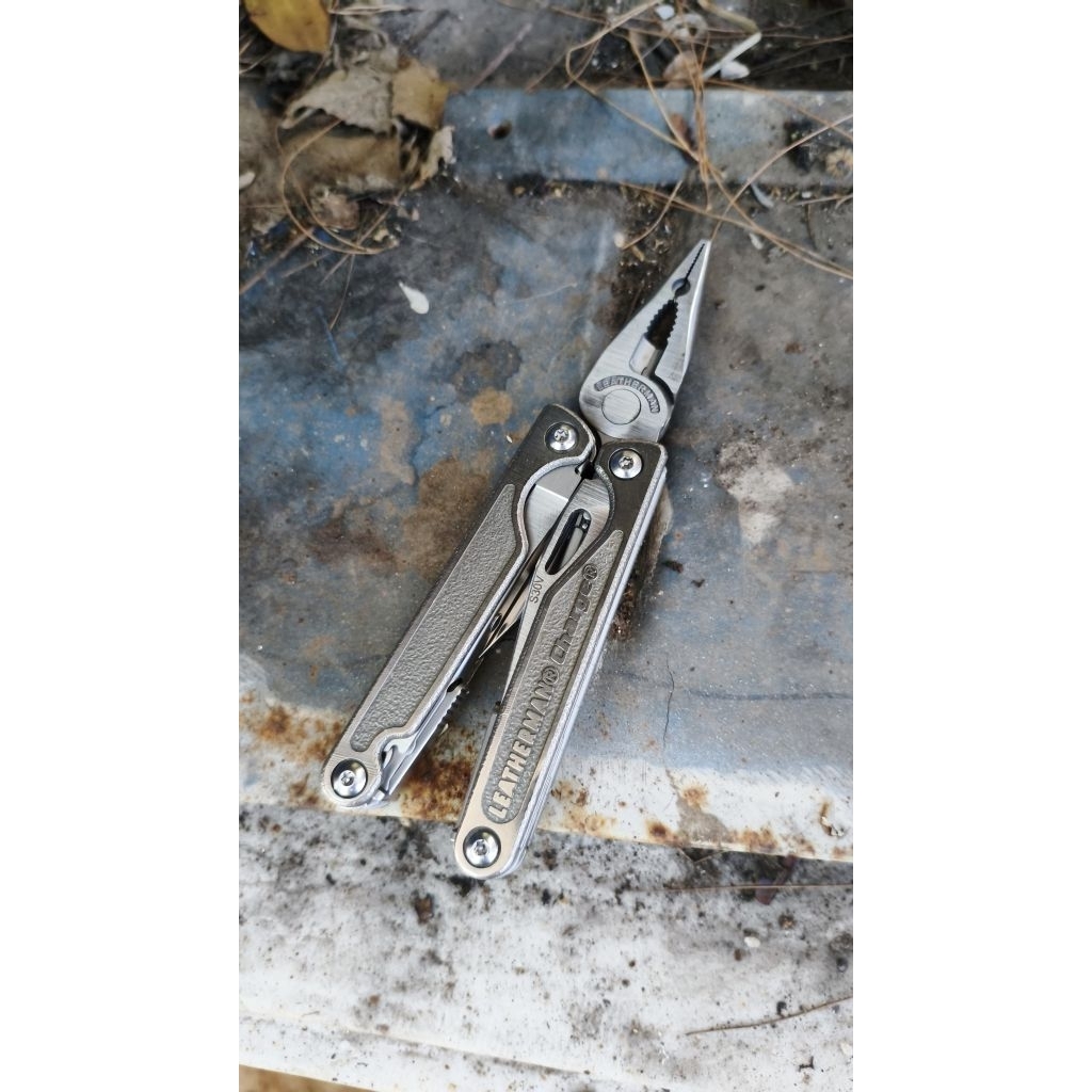 Leatherman Charge TTi Old S30V.  Not wave, surge, rebar, signal, MUT