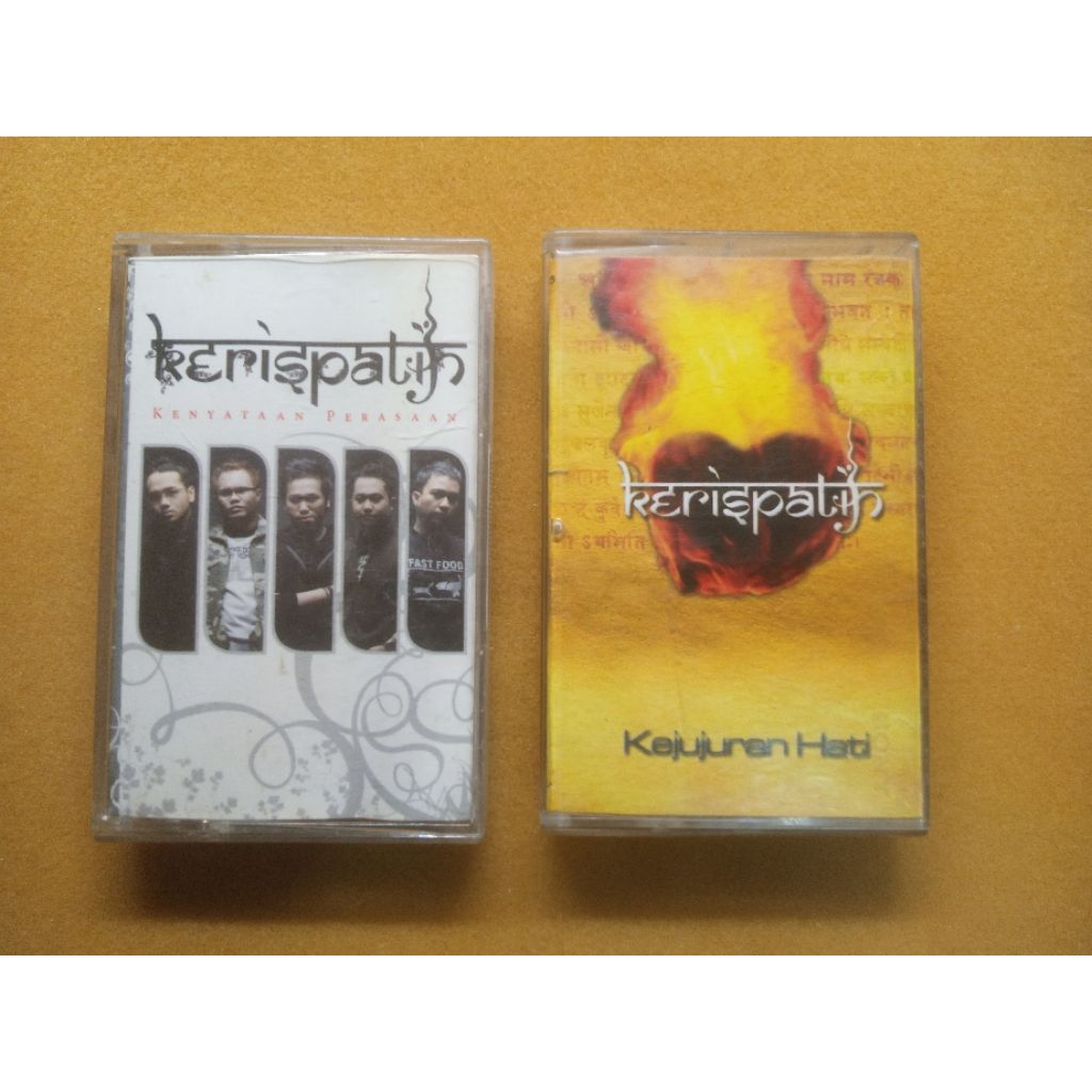 Paket kaset pita Kerispatih