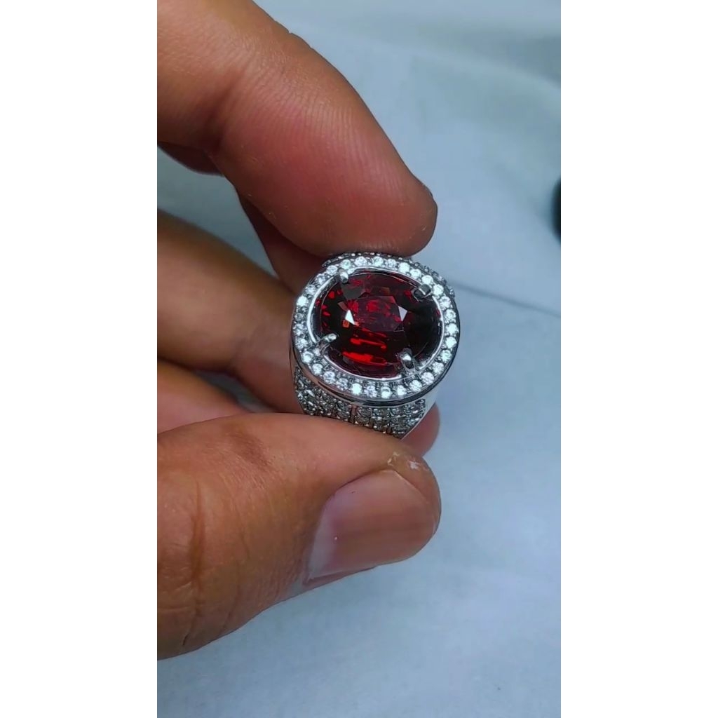 natural Rhodolite garnet