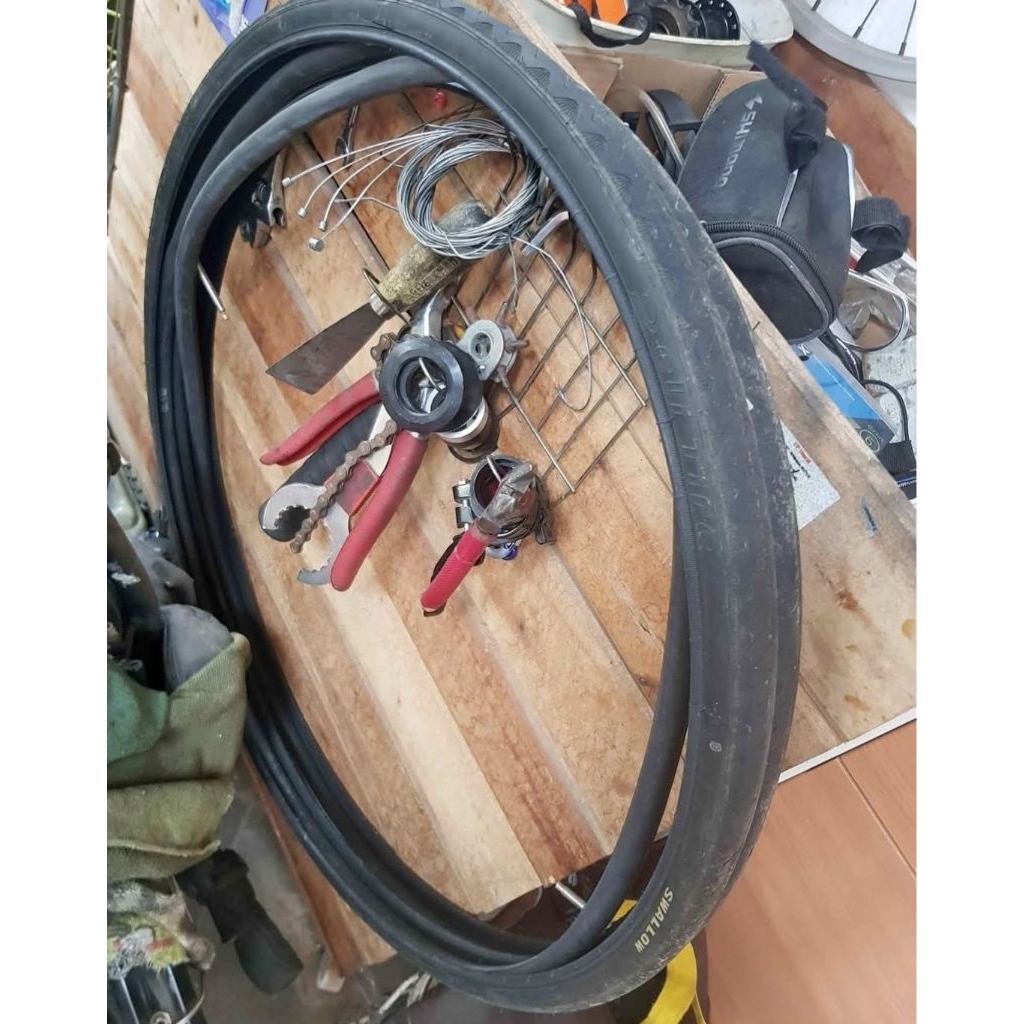 ban sepeda road bike deli tire second 700x25c