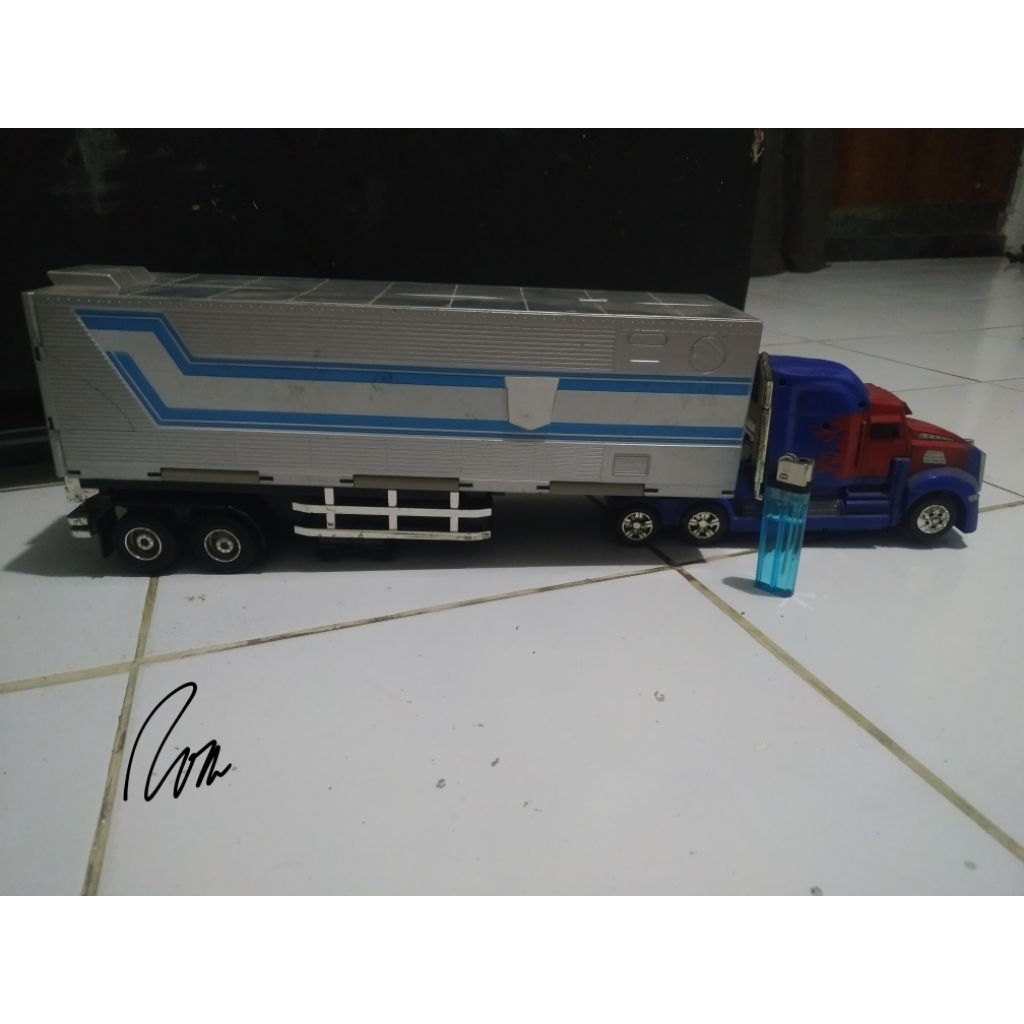 GI optimus prime tactical. container MP10V/ transformer/optimus prime/bumblebee/autobot/decepticon