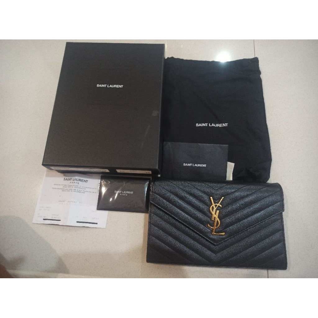 YSL WOC CAKEP BANGET SIZE 22 REALPIC