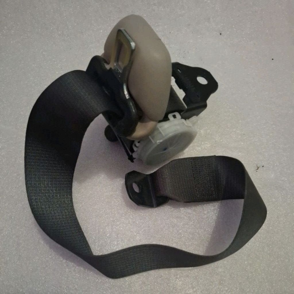 seatbelt sabuk pengaman otomatis jok mobil universal