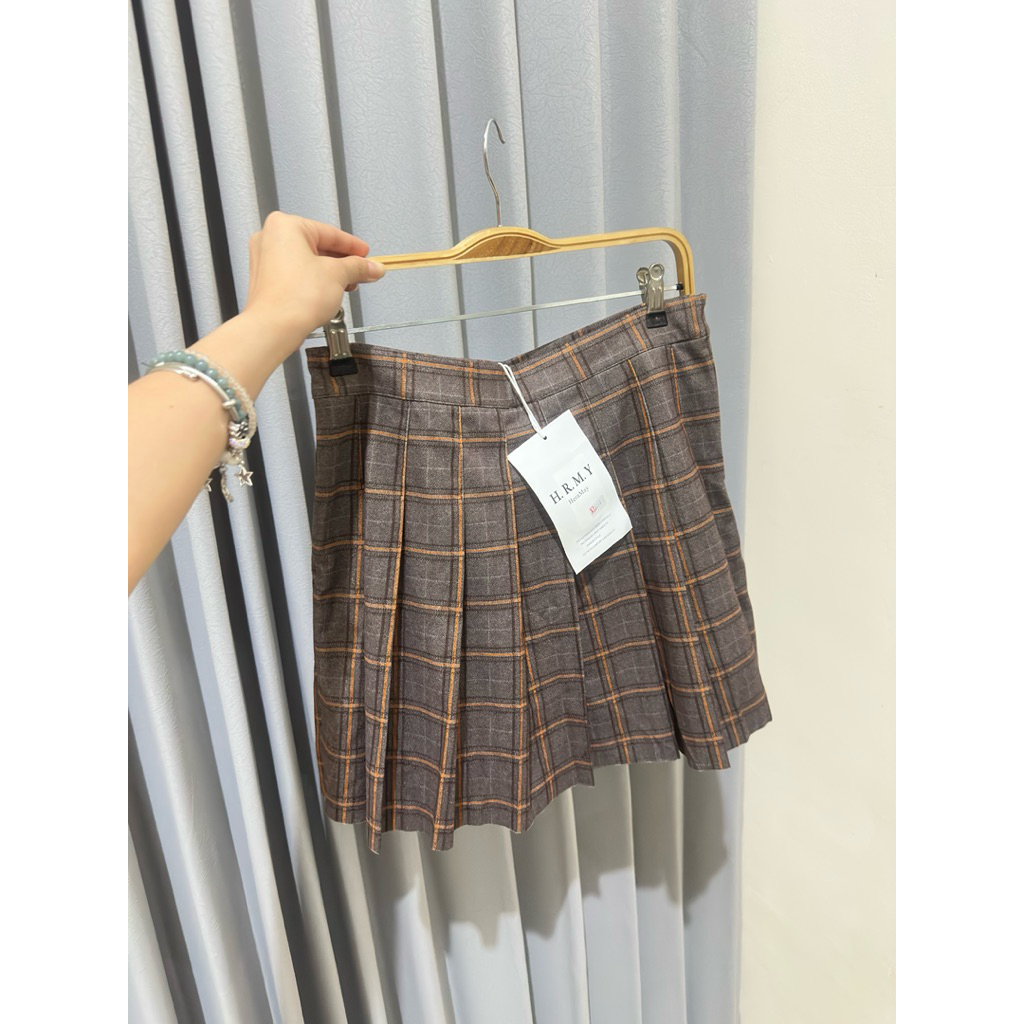 BN1002 NEW TAG BROWN TARTAN SKIRT