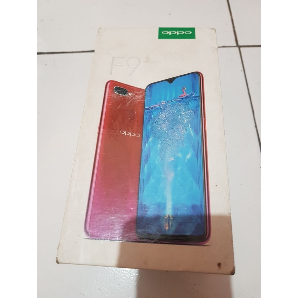 dus box kosongan oppo f9 ORI