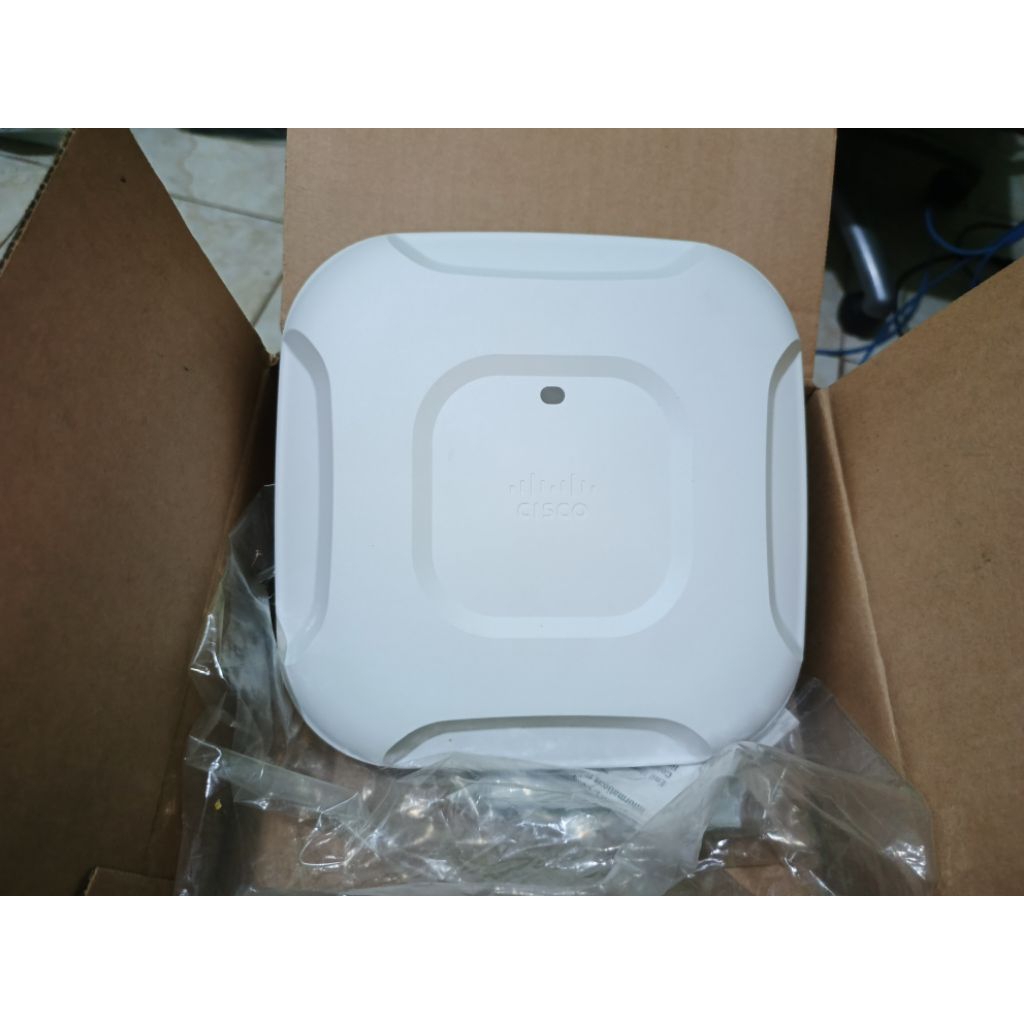 Cisco Access Point AIR-CAP3702I-F-K9 Cisco 3700 Series