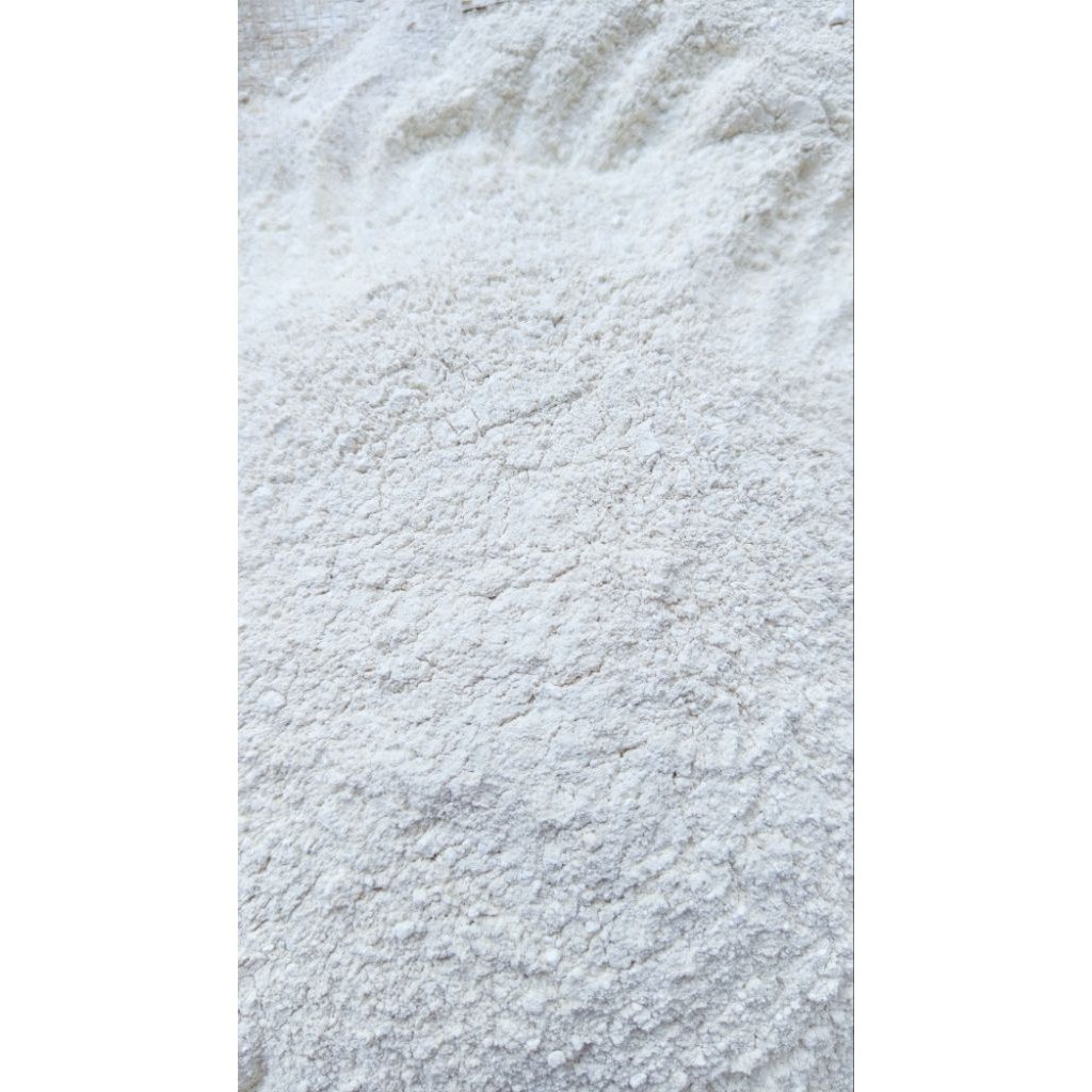 Kapur Sirih  kapur gamping serbuk terbuat dari batu gamping murni