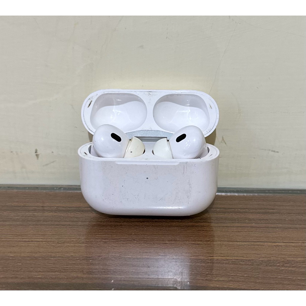 airpods pro gen 1 second