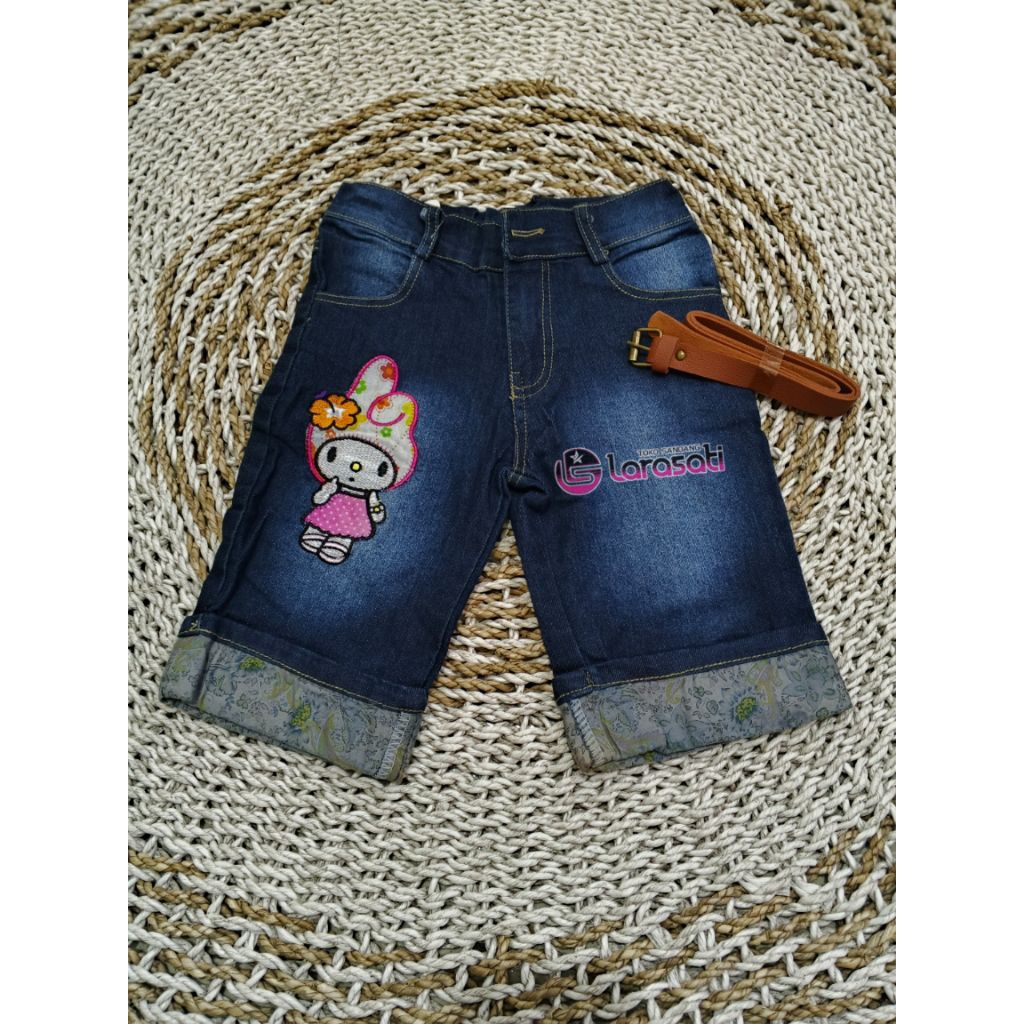 CELANA PENDEK LEVIS ANAK PEREMPUAN