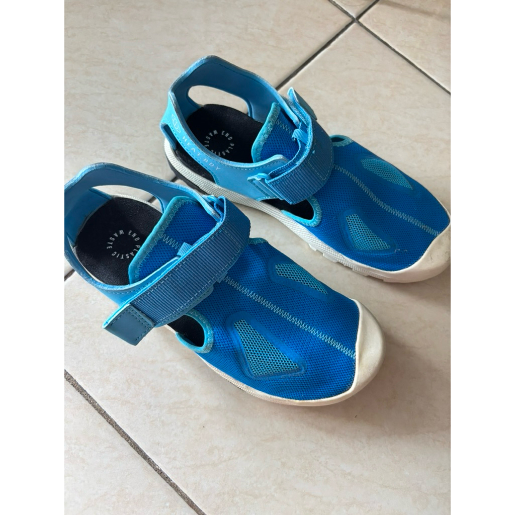 sepatu adidas anak preloved