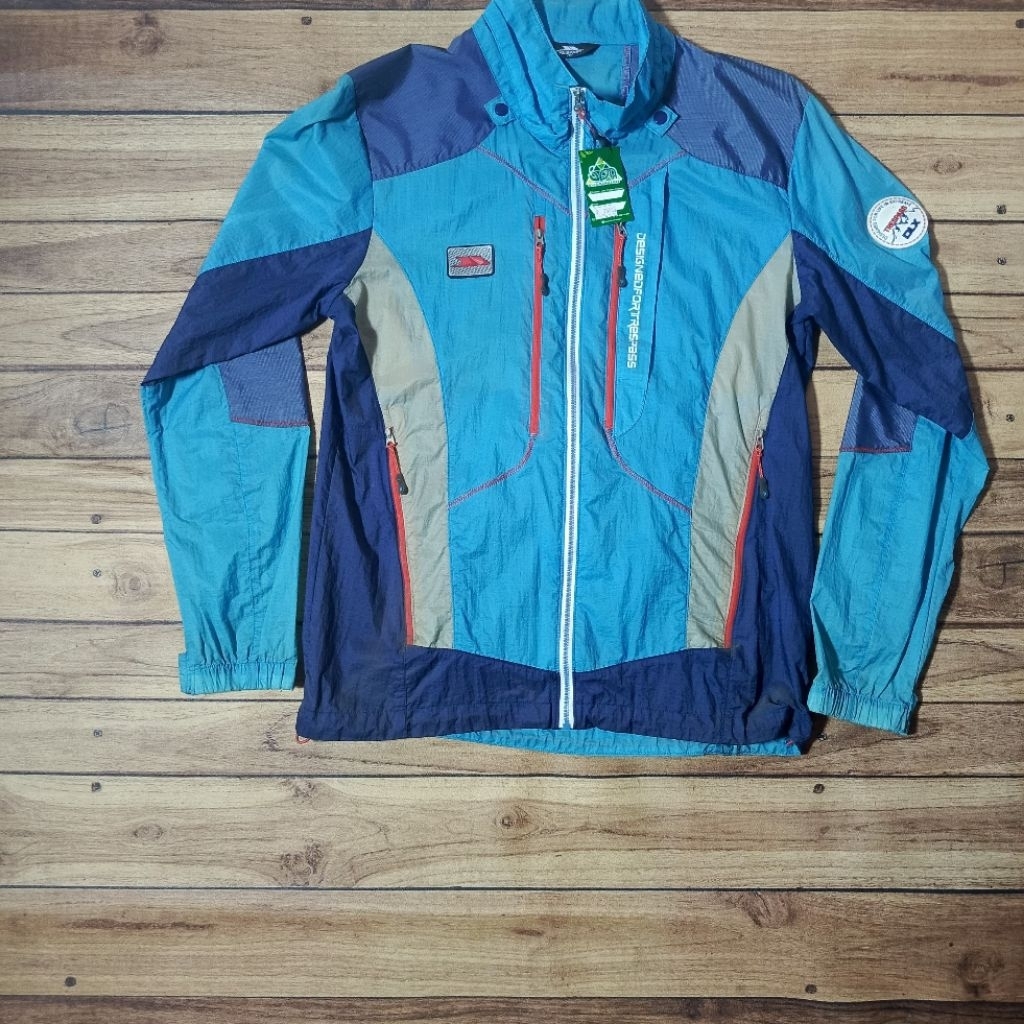 Jaket running Trespass